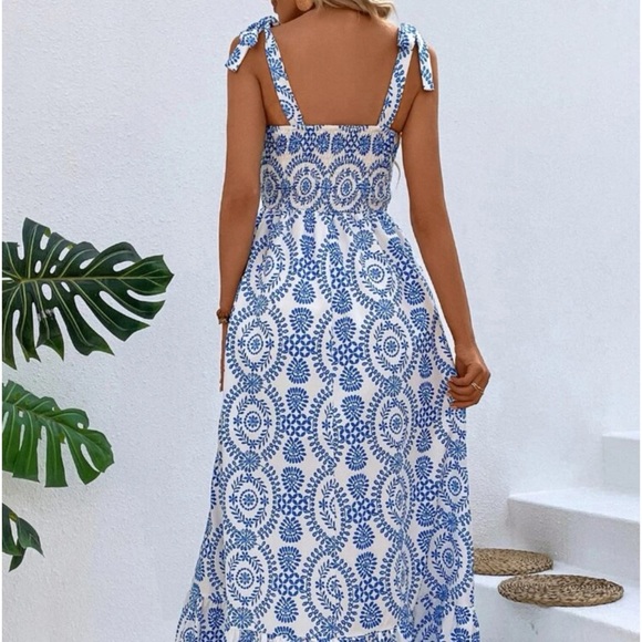 New Allover Print shirred Knot Shoulder Cami Dress - Picture 5 of 7